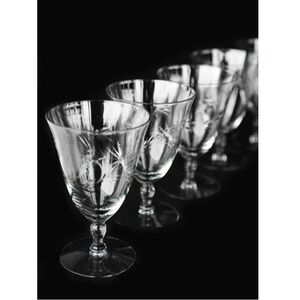 Antique Vintage  floral glasses 1940s hand blown etched drinking glasses 5